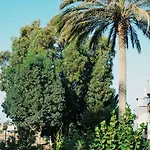 Apartamento Privado Con Piscina شقة طوستا ديل سيلونثيو