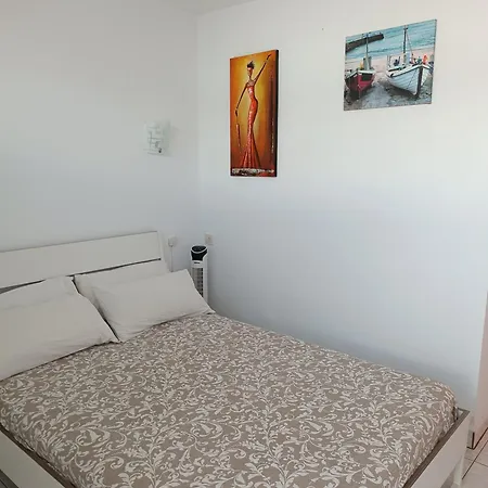 Apartamento Privado Con Piscina Lejlighed